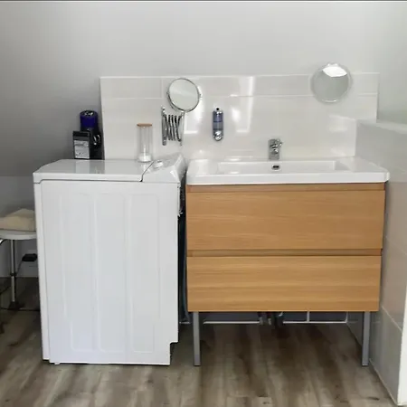 Holiday home Maison Confortable A Avec Parking Arques-la-Bataille