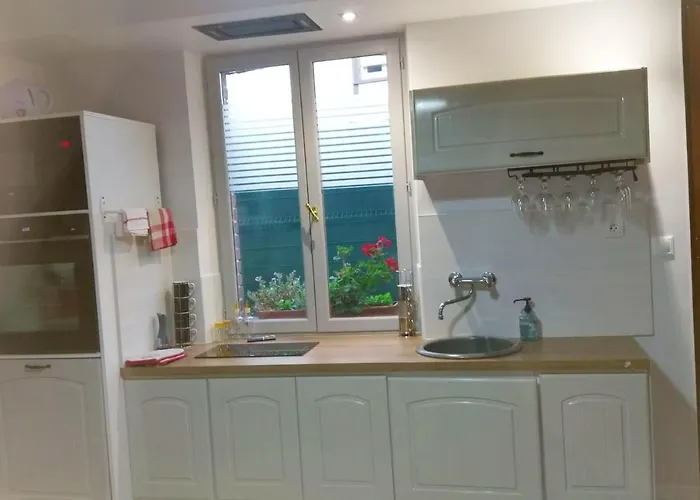 Maison Confortable A Avec Parking Holiday home